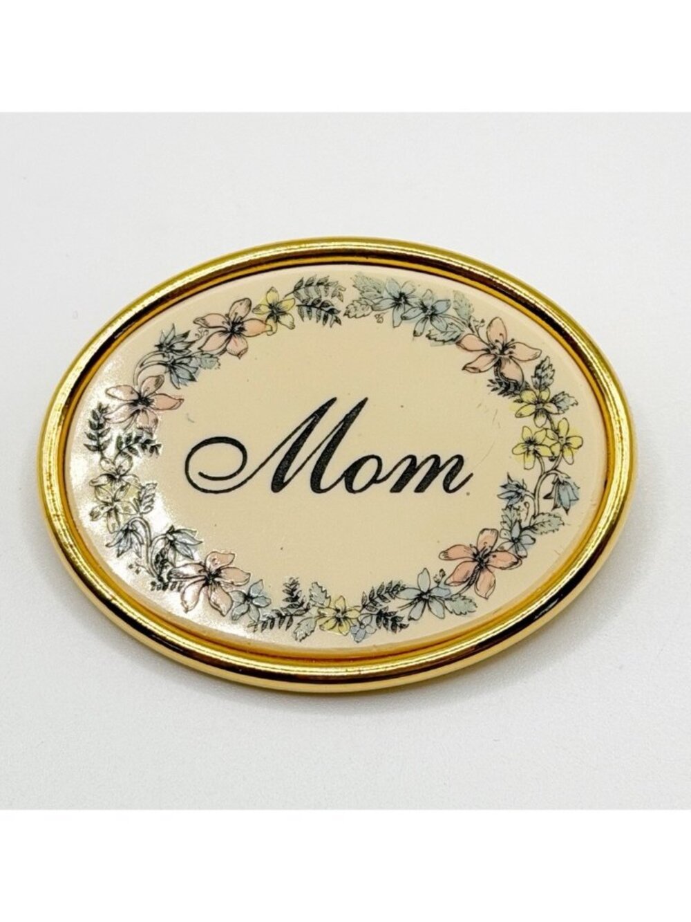 Barlow “Mom” Pin With Floral Design Surrounding Words Goldtone